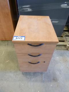 3 Drawer Cabinet, Movable, 15 3/4" x 20 3/4" x 27 3/4"
