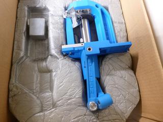 Dillion 15399 Basic 550 Machine