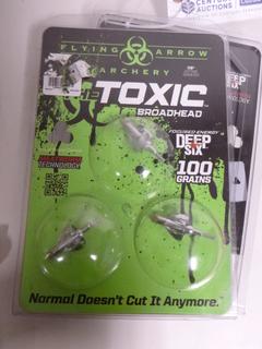 (2) Flying Arrow Archery The Toxic Broadhead Arrowhead, 7/8" Cutting Diameter (NM)