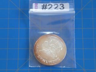 2000 Christmas 1 Troy oz .999 Fine Silver Round