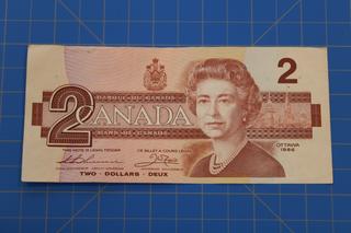 1986 $2 Thiessen/Crow EGK3980167