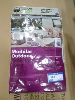 40" W x 40" D x 32" H Modular Corner Protective Cover (C-2)