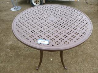 42" Round Patio Bar Table (WR-2-20)