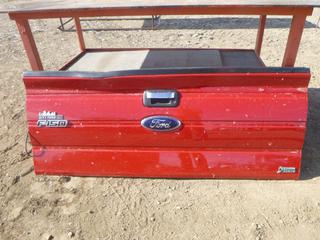 2010 Ford F150 Tailgate *Note Dent Along Top Edge* (WR1-10)