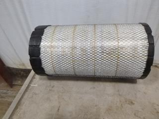 (1) Air Filter, Part 02250142-837 (E2-4-3)