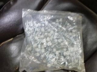 Qty of Screws (B-1)