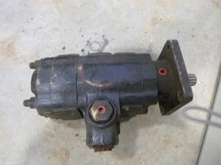 (1) Hydraulic Pump