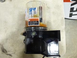 Lincoln Industrial Lube, Electric Grease Pump Series B, Model 94124 (E2-4-2)