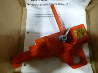 (1) CAT Lifting Clamp Assembly, Part NEHS0997 (E2-5-3)