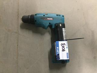 Makita 12 Volt, Drill/2 Battery's.