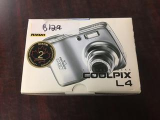 Nikon Cool Pix L4 Camera.