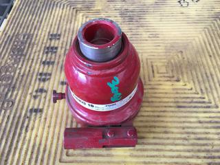 10 Ton Bottle Jack.