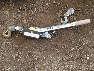 Manual Ratchet Puller.