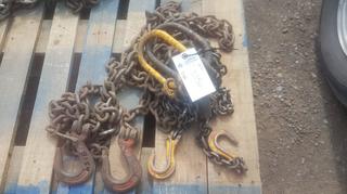 Pair of 2 Hook Lifting Chains.