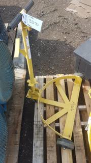 Barrel Dolly.
