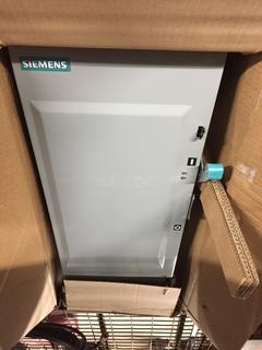 Siemens 200 AMP, 240 Volt, 3 Pole, Industrial Duty Switch.