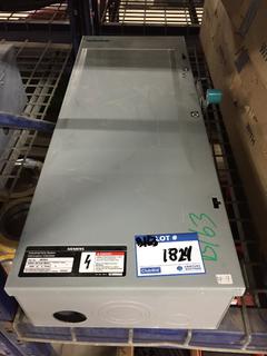 Siemens 200 AMP, 600 Volt, 3 Pole, Fused Industrial Duty Switch.