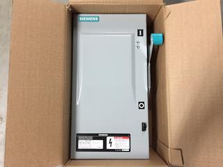 Siemens, 30 AMP, 600 Volt, 3 Pole Non Fused Industrial Duty Switch.
