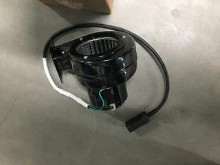 (1) FASCO Shaded Pole Motor, Model 383.