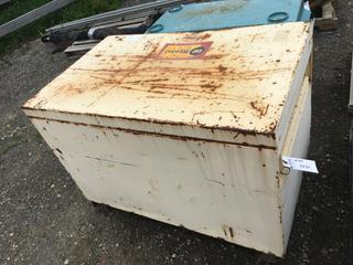Job Box 4' x 30" x 30".