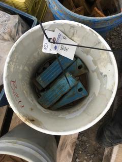 Quantity of Backhoe Teeth.