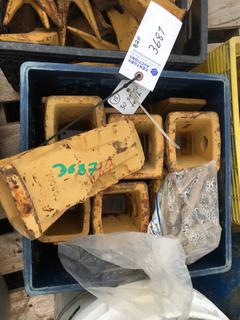 Quantity of Excavator Bucket Teeth.