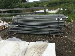 Quantity of 9'6" x 6' Construction Fencing.