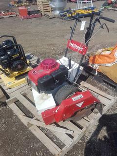 Little Wonder Bed Shaper 900 Hydrostatic Honda Motor.