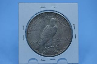 1924 USA San Francisco Mint Peace Silver Dollar.
