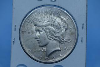 1925 USA Silver Peace Dollar.