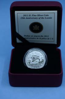 2012 25Th Anniversary of The Loonie .999 One Dollar Silver Coin.