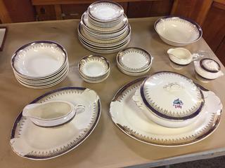 Sovereign Canada Dinner Set.