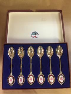 Spoon Set.