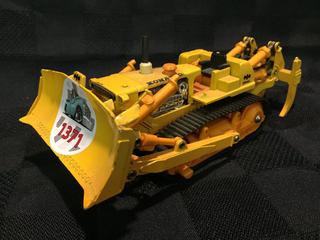 Komatsu Bulldozer Die Cast Model.