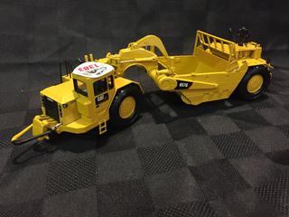 CAT Scraper Die Cast Model, 1:50 Scale.
