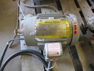 Baldor 1'2" X 7" 1.5hp 3-Phase 280/460V Electric Motor