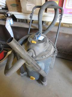 Mastercraft 12Gal 120V Wet/Dry Shop Shop Vac C/w Attachments