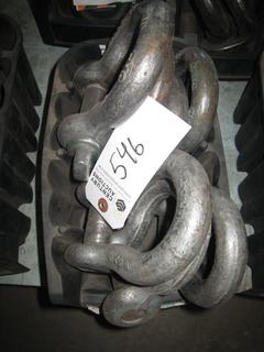 Quantity of 1" Shackles.