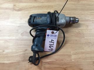 Black & Decker DR500 Electric Drill.