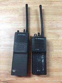 (1) Motorola MT1000 & (1) HT1000 2-Way Radio With Charger.