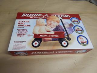 Radio Flyer Little Red Wagon