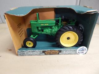 ERTL John Deere Model G Wide Front Tractor - 1/16 - New in Box