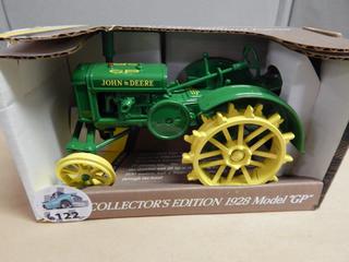 ERTL 1928 John Deere Model GP Tracor - 1/16 - New in Box