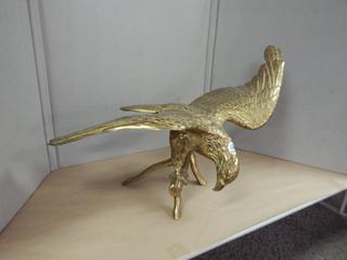 Huge Brass Eagle statue - 33 in. wing tip to tip, approx. 21 in. tall