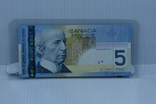 Canada Five Dollar Radar Note - Uncirculated.