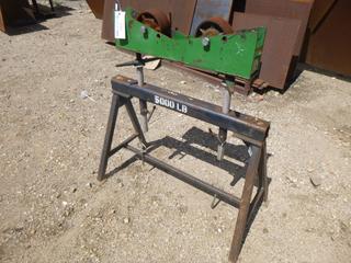 (1) 5000lb Roller Pipe Stand