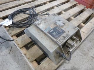 Victor VCM200 110V Portable Cutting Machine. SN CM23134 *Note: Power Cord Requires Repair*