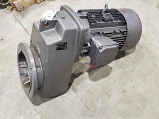 Nord Drive Systems 10hp 60hz 3-Phase 750Kw Inverter Duty Motor C/w Nord Type 4282A Drivesystem Gear Box. PN- 36813784 *Unused*
