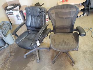 (2) Task Chairs
