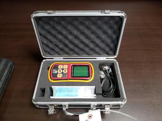 Ultrasonic Thickness Gauge w/ 1.2mm- 225mm Range
